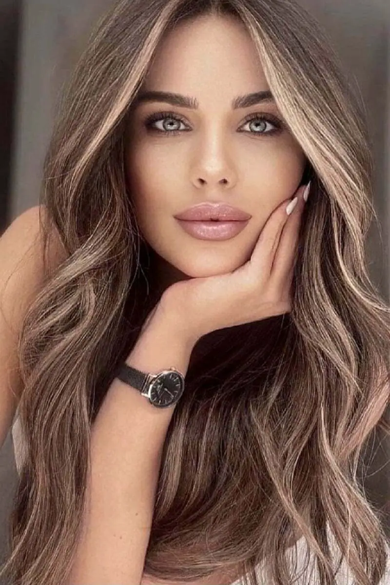 Mushroom Brown Hair - 10 Stunning Styles And Haircuts | SLECK